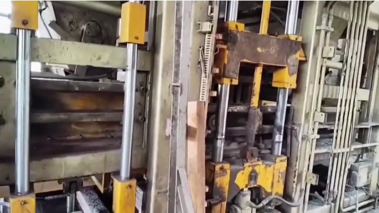 Dokumentasi Produksi Paving Block 18